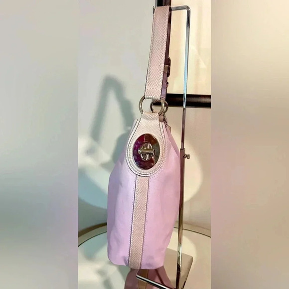 Gently Used COACH F16535 Penelope Lavender Shoulder Bag With Snake Print Trim - Picture 3 of 8